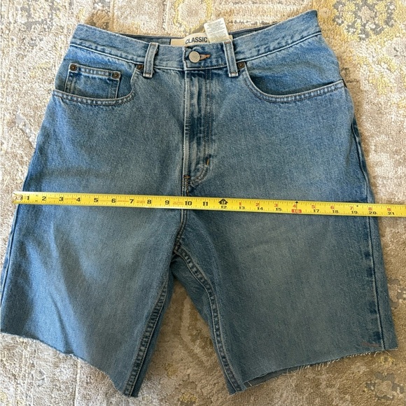 Vintage GAP Cutoff Shorts - Picture 8 of 10